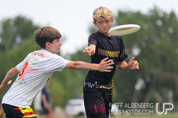 Pool play at USAU Youth Club Championships