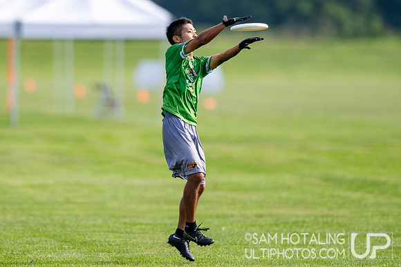 GRUT vs RATELS in pool play at World Ultimate Club Championships