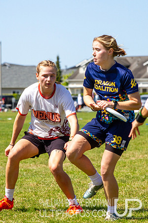 Day 2 of the USA Ultimate D-I College Championships