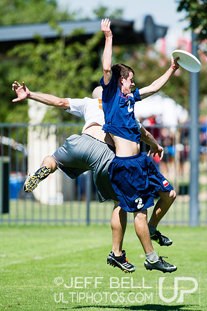 USAU_Nationals_2013_Thursday_20131017_133850_JBP1511
