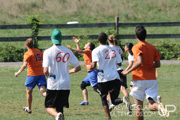 Sunday Elite Mixed Playoffs action -- Chesapeake Open 2010