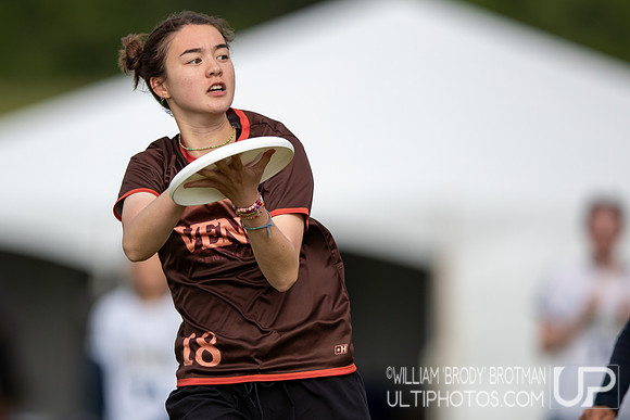 Day 1 of the USA Ultimate D-I College Championships