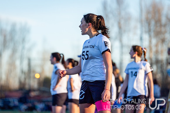 UW Element vs BYU in Friday Night Showcase Game at Northwest Challenge