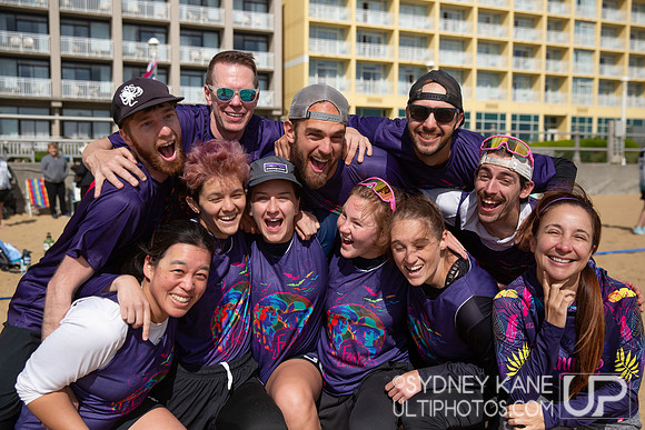 Fear and Loathing Team Photo Saturday - 2024 Beach Championships