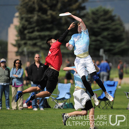 Saturday 8:30am round -- 2011 USAU College Championships