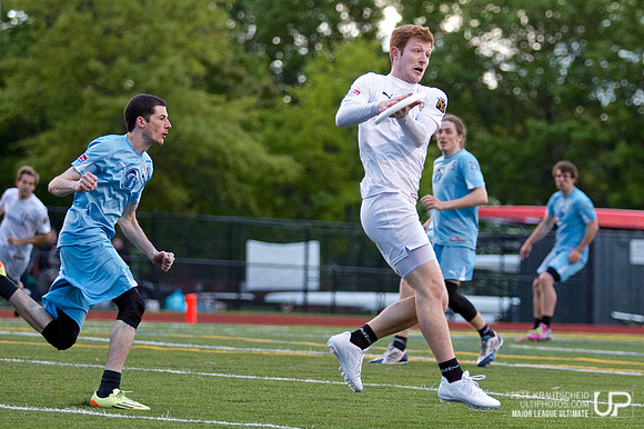Boston Whitecaps vs Philadelphia Spinners