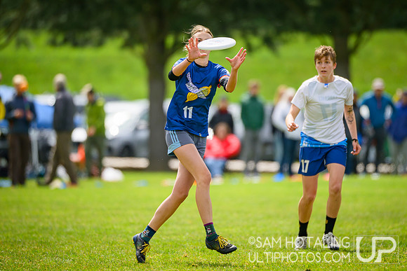 Lewis & Clark Artemis vs Whitman Sweets in quarterfinals at USAU D-III College Championships