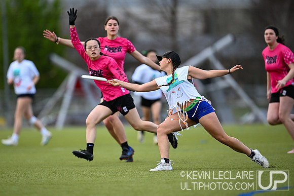 Girl-matching Qtrs - YULA 2024 Sunday action