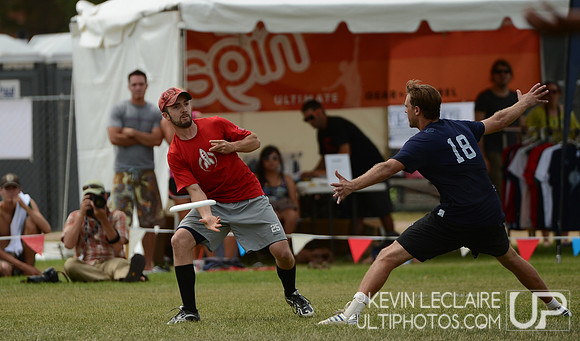 Johnny Bravo v. Chain Lightning -- Open Division Finals -- 2012 US Open Sunday Action
