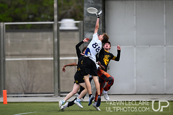 Open Select Qtrs - YULA 2024 Sunday action