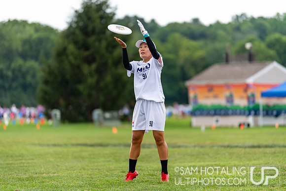 TOKYO Mavericks vs MUD in pool play at World Ultimate Club Championships