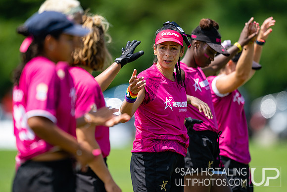 TOKYO Mavericks vs Revolution in quarterfinals at World Ultimate Club Championships