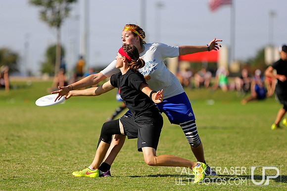 Women's Semis - 2014 USAU National Championships