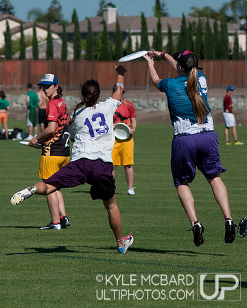 Saturday women's action from NorCal D-I Sectionals 2012