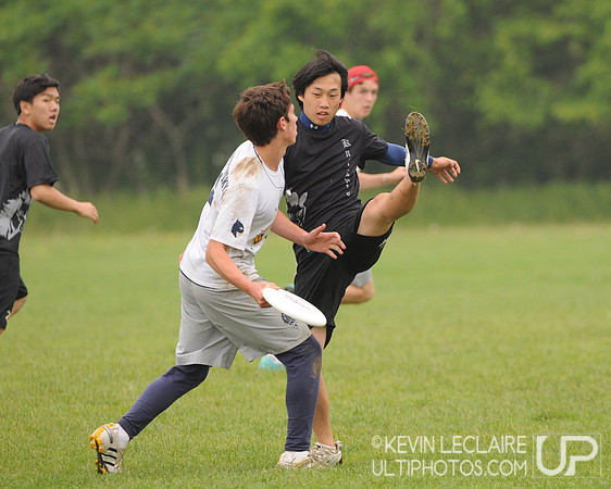 Sunday 8:30am Open Division Prequarters -- 2011 High School Easterns