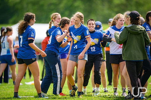Lewis & Clark Artemis vs Whitman Sweets in quarterfinals at USAU D-III College Championships