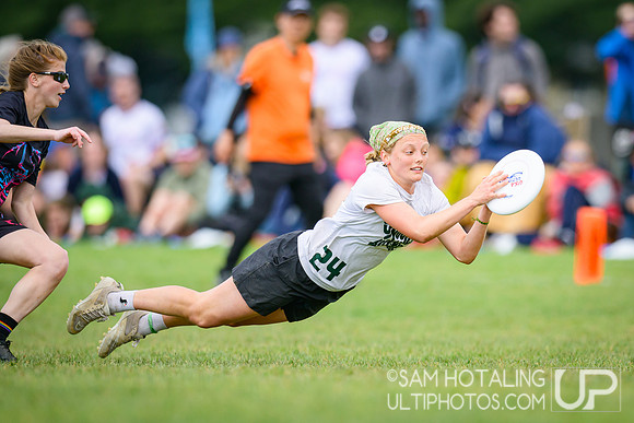 Sunday highlights from USAU D-III College Championships