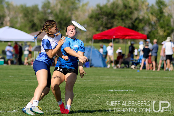 Pool play at USAU Youth Club Championships