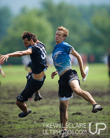 Tuesday WUCC 2014 Pool Play Action