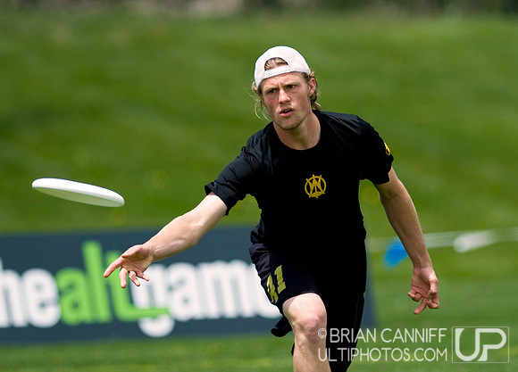 Open Semis - CUT v Iowa - 2011 College Championships