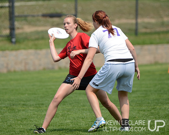 2012 USAU D-I College Championships Saturday Action