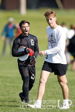 Day 2 of USA Ultimate 2022 D-III College Championships