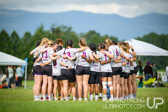Pool play at USAU D-I College Championships