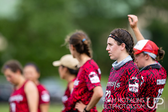 Chicago Nemesis vs Swampybarg in pool play at World Ultimate Club Championships