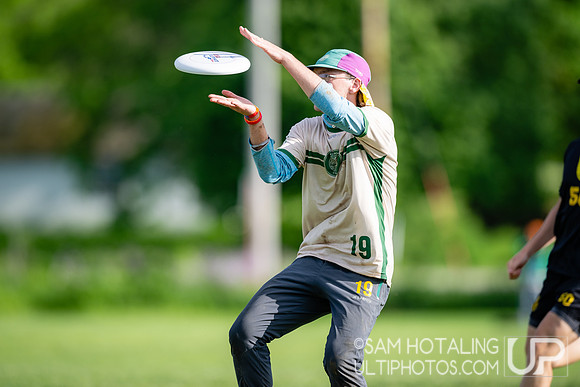 Men’s pool play at USAU DI College Championships