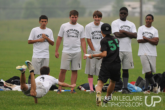 Sunday 8:30am Open Division Prequarters -- 2011 High School Easterns