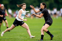 SMOG 1 vs SUFC Valhalla in pool play at World Ultimate Club Championships