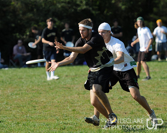 Hucks off the Hilltop -- Saturday Round 4 photo