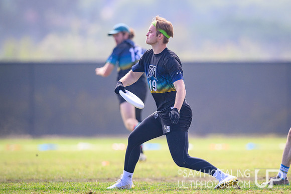BFG vs XIST in mixed quarterfinals during Club Championships at Surf Cup Sports Park