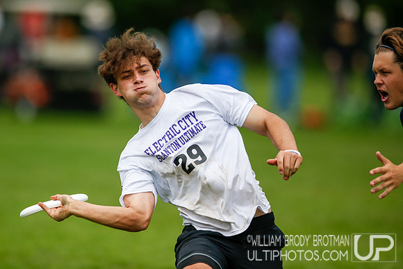 Day 1 of USA Ultimate 2022 D-III College Championships.