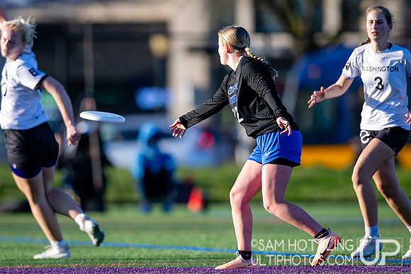 University of Washington vs BYU exhibition game at Northwest Challenge