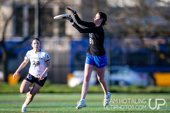 University of Washington vs BYU exhibition game at Northwest Challenge