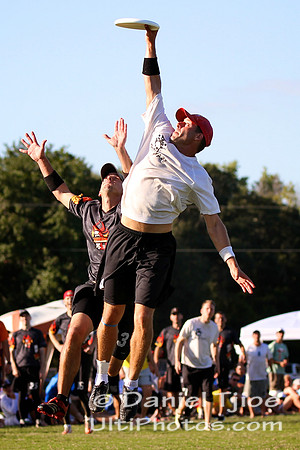 2010 Masters Division National Championship Game -- Surly vs. Boneyard
