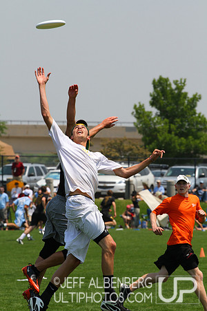 Saturday Open division action from 2012 College Nationals