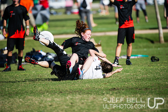 USAU_Nationals_2013_Thursday_20131017_161148_JBP2112