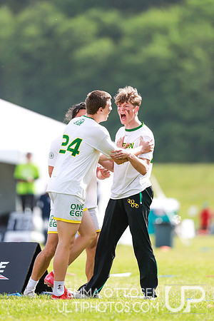 Sunday Highlights from USAU D-I College Championships