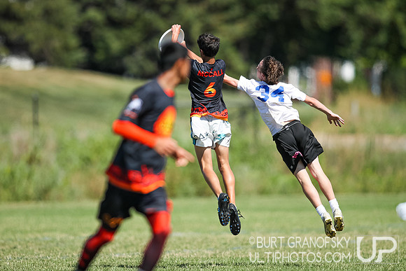 USA Ultimate YCC 2022 -- U17 Boys Semifinals Action