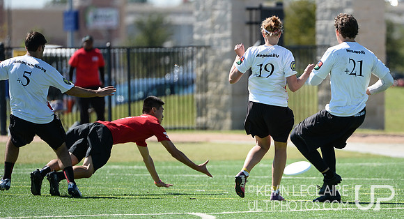 2013 USA Ultimate Club National Championships Thursday