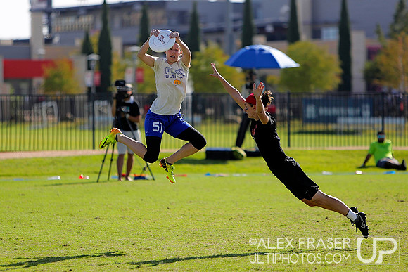 Women's Semis - 2014 USAU National Championships