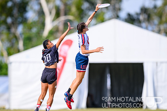 Power-pool play during World Ultimate Championships at Runaway Bay Precinct