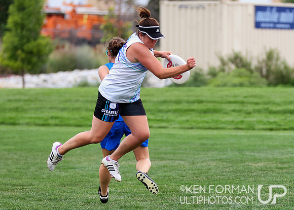 Stretch Mark v. Prime in Pool Play at the 2021 USAU Masters National Championships