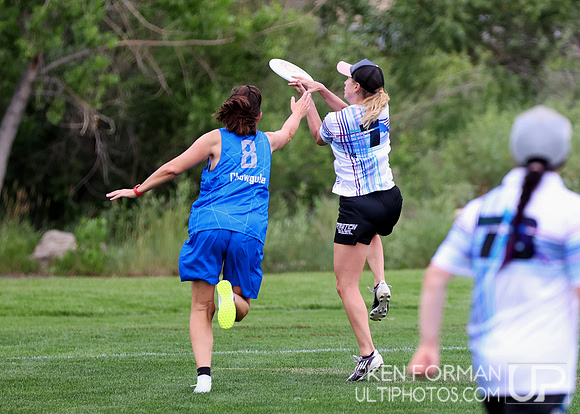 Stretch Mark v. Prime in Pool Play at the 2021 USAU Masters National Championships