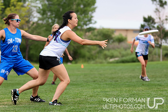 Stretch Mark v. Prime in Pool Play at the 2021 USAU Masters National Championships