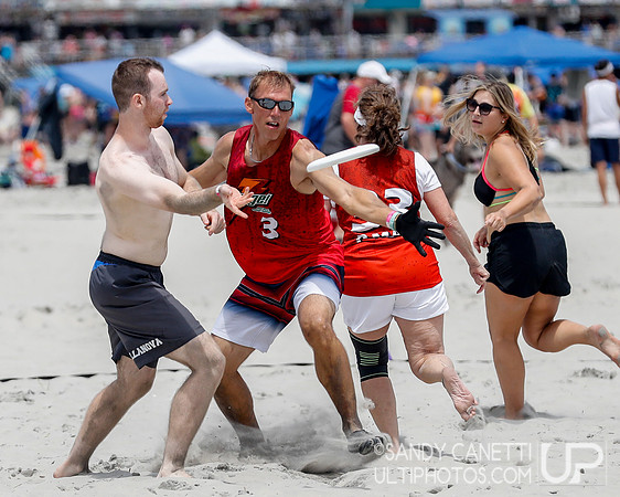 Wildwood Beach Ultimate Frisbee - Saturday