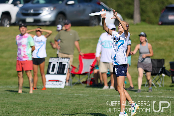 Pool play at USAU Youth Club Championships