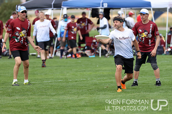 Triaged vs. Thirst N' Howl in Pool Play at the 2021 USAU Masters National Championships